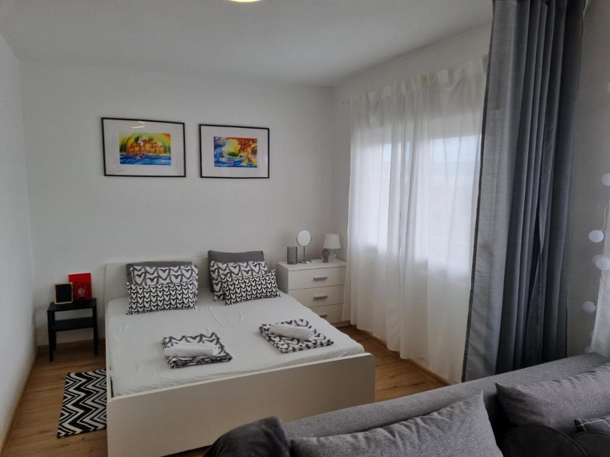 Apartmani Mali Селце Экстерьер фото