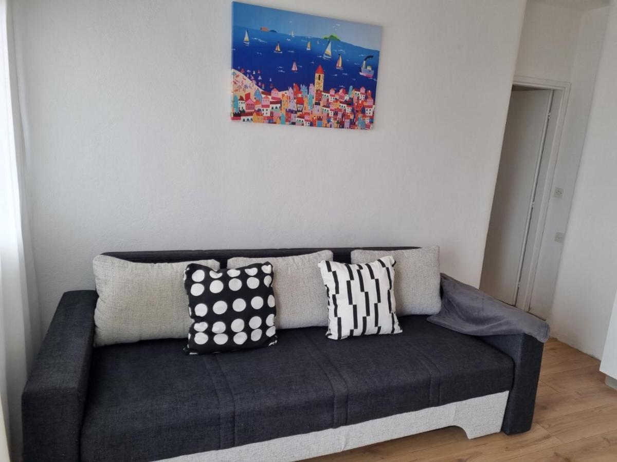 Apartmani Mali Селце Экстерьер фото