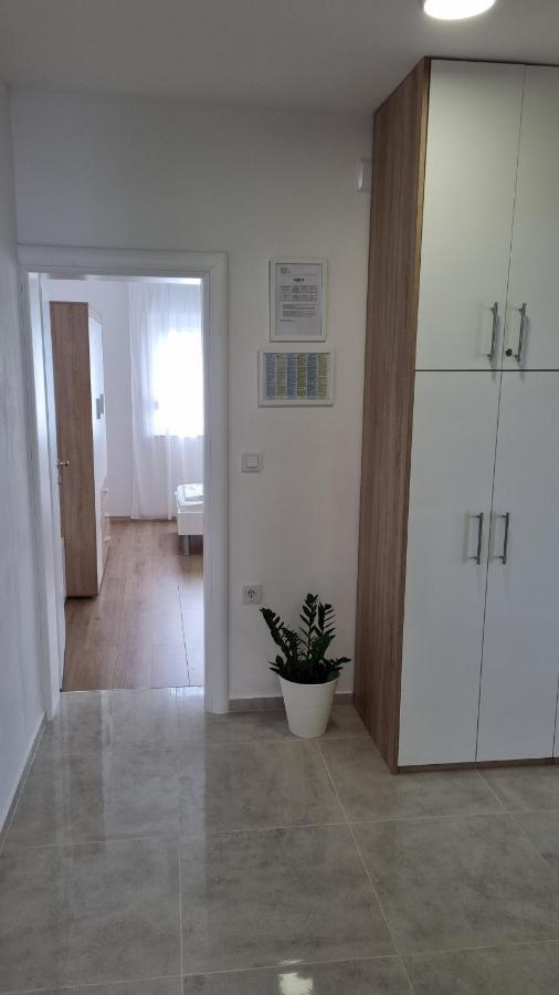 Apartmani Mali Селце Экстерьер фото